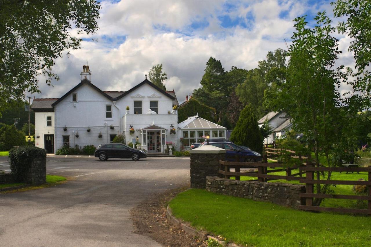 Hotel The White House à Sennybridge Extérieur photo